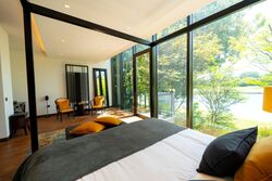 Cove Drive (D4), Terrace #446071631